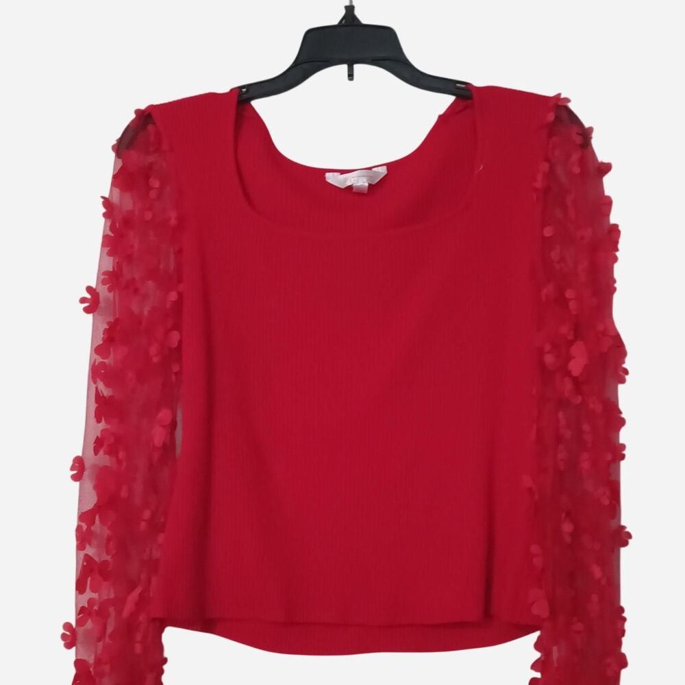 No-boundaries Women's Red Top